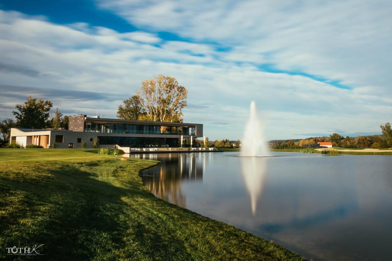 Zala Springs Golf Resort Zalacsány Exterior foto