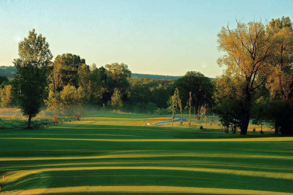 Zala Springs Golf Resort Zalacsány Exterior foto